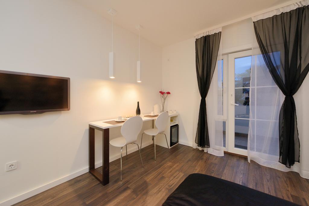 Guest House D&G -I Apartment & Room Zadar Room photo